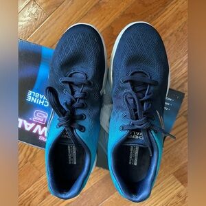 Sketchers Go Walk athletic shoes